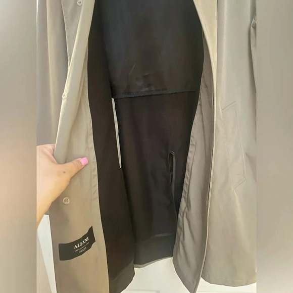 NWOT-Men’s ALFANI Tan Button Down Zippered Lining Coat. Size 44R. - Picture 6 of 9